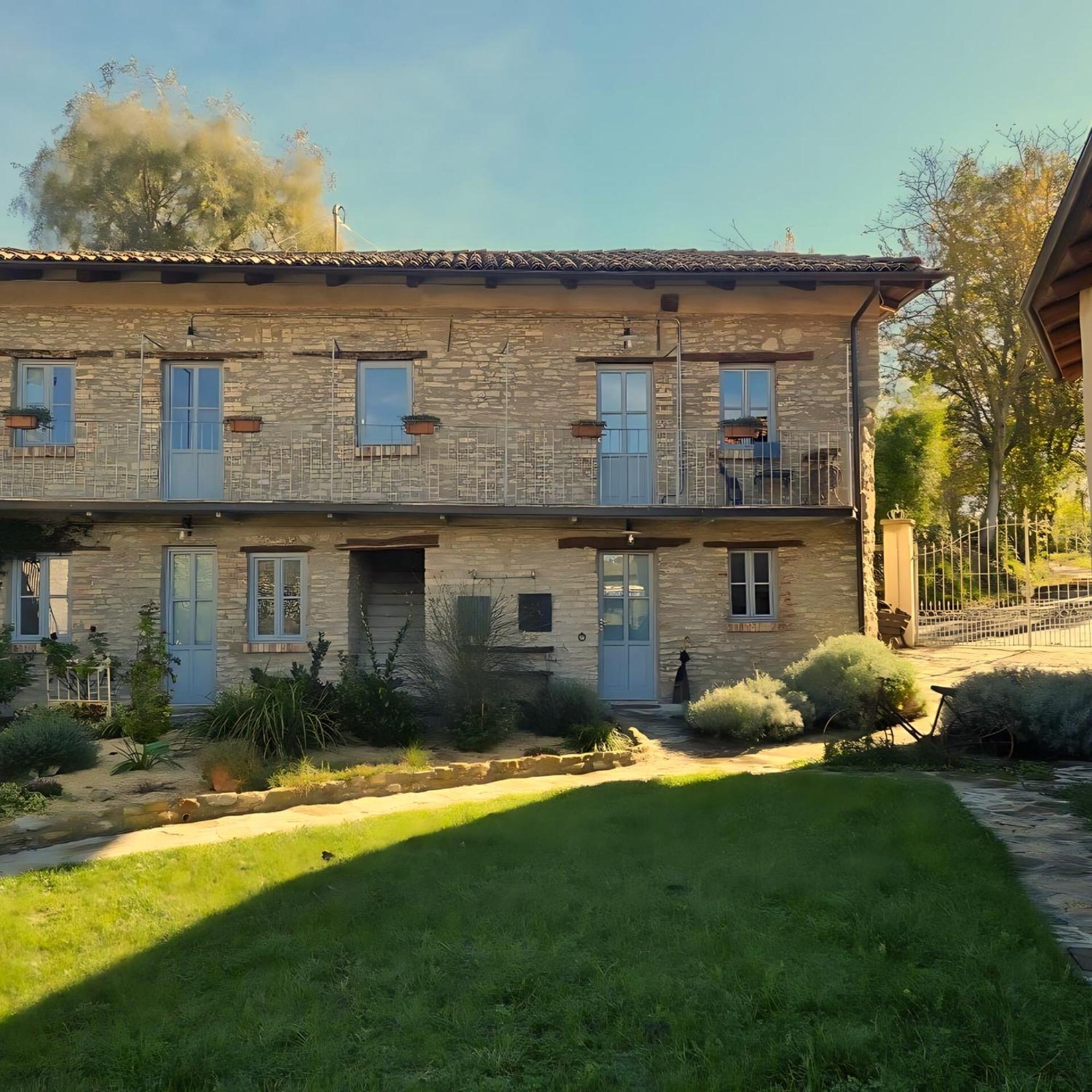 Bossolasco Cascina Facelli - Luxury Country House المظهر الخارجي الصورة