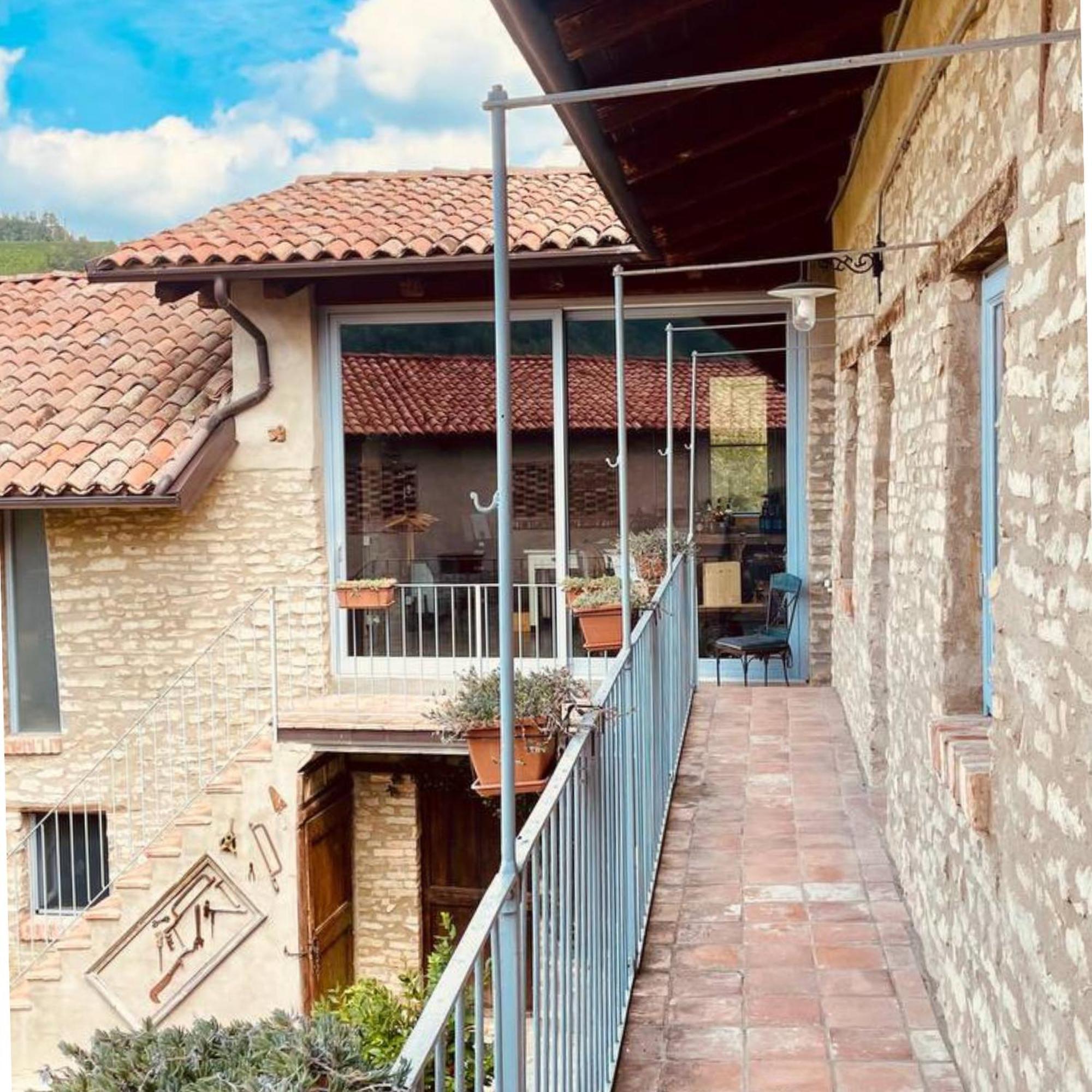 Bossolasco Cascina Facelli - Luxury Country House المظهر الخارجي الصورة
