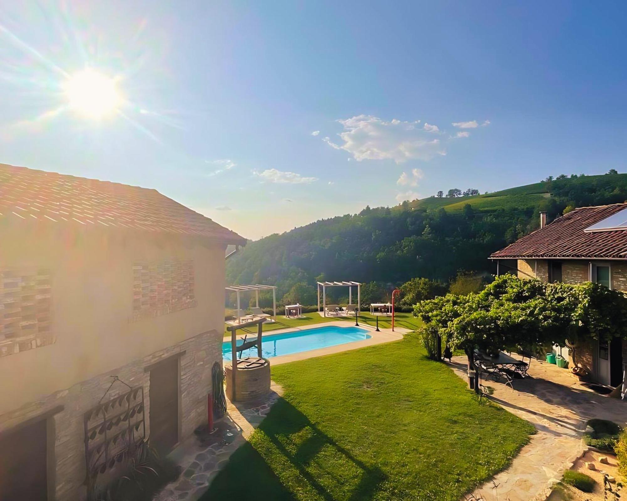 Bossolasco Cascina Facelli - Luxury Country House الغرفة الصورة
